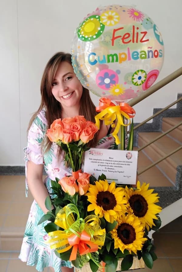 flores-floristeria-medellin-amor-cuanto-te-amo-flores-floristeria-medellin